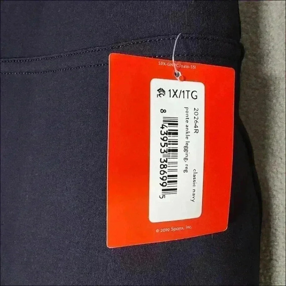 Ponte Ankle Leggings by Spanx - Women's Comfortable Slim Fit Pants - Shapewear - Picture 3 of 4